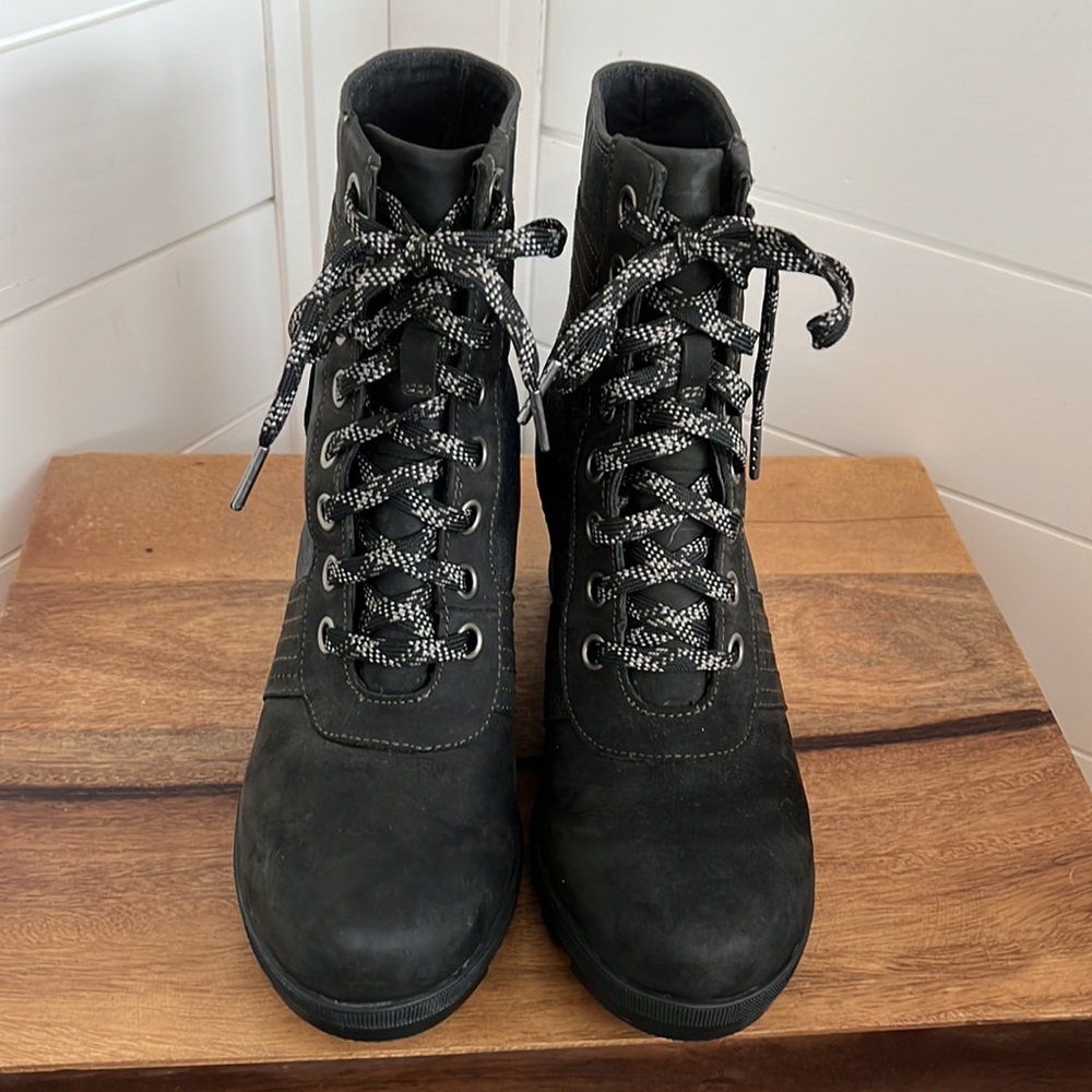 Sorel Lexi wedge boot - Picture 3 of 17